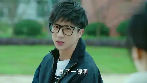 我们的少年时代陶西搭安谧的顺风车去上班
