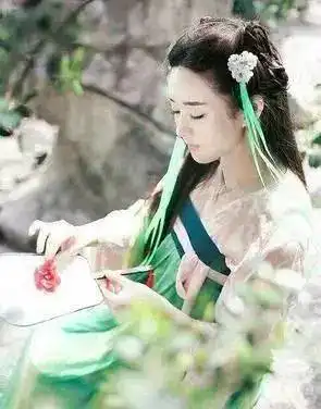 赵丽颖为拍特工皇妃清减8斤,美美的剧照已流出,快来舔屏
