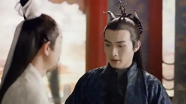 三生三世十里桃花这天君的套路也挺深啊,还好离镜反应快
