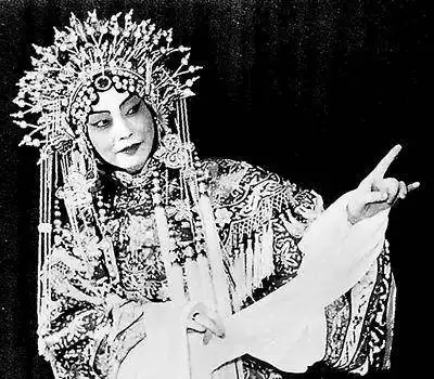 梅兰芳原配王明华为照顾梅兰芳做绝育,最后儿女双亡,抱憾离世