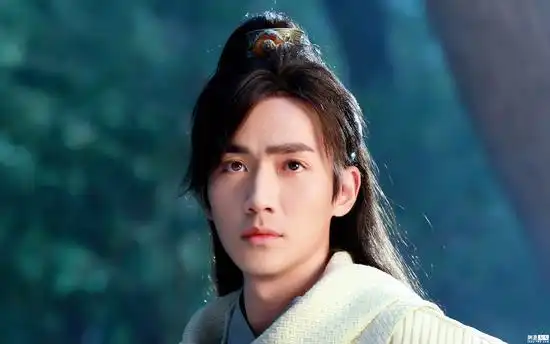 朱一龙退还58万应援费禁欲系男神要火