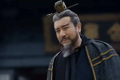 荀彧反对曹操进封国公,同年就死了,是什么原因