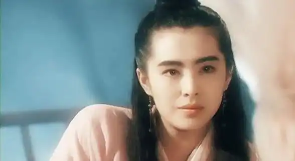 被誉为80年代第一美人,因太美遭人暗算,丈夫用632封情书追她
