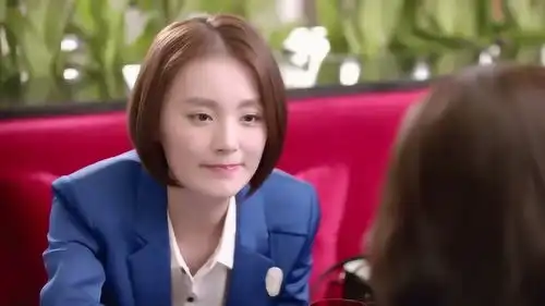 癞蛤蟆吃上天鹅肉,男同事大肆宣扬,夏杉杉想死的心都有了
