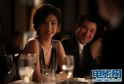 雪花秘扇首曝全片预告李冰冰全智贤演女同
