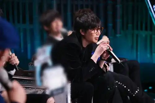 组图中国潮音乐府令花絮剧照曝光认真探讨音乐魅力
