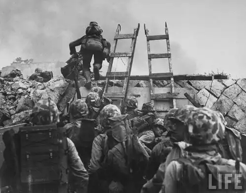 只因发了这笔战争财,二战惨败的日本高速发展,迅速成为发达国家