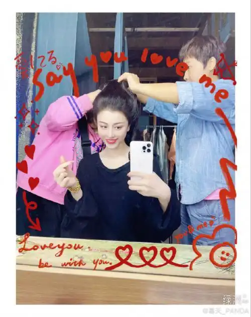 葛天晒古装剧照,举手投足到低眉传情,精致的颜值,神仙的气质