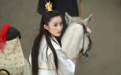 张敏的珍贵剧照,图一图二我能忍,网友最后一张看的我要舔屏了