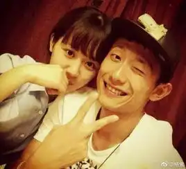 杨紫零点为张一山庆生姐弟俩贴脸合照亲密无间
