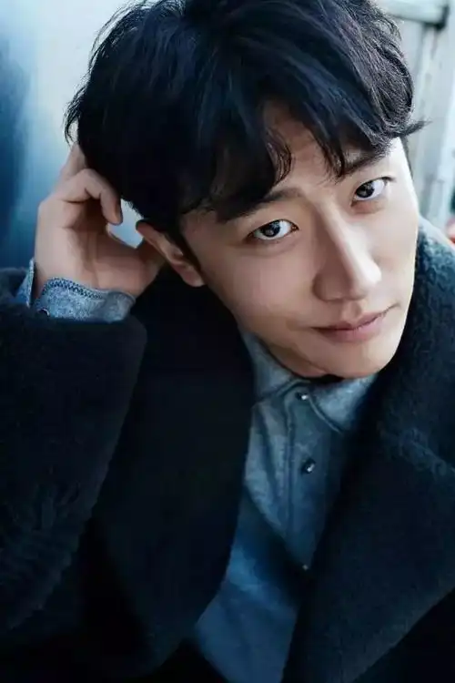 黄轩你若不火,怎对得起自己那些年的辛酸
