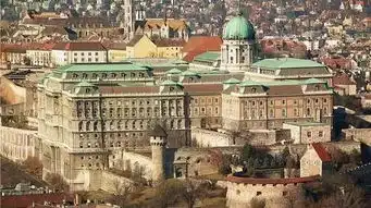 四季国旅邀你参加品鉴东欧旅游分享会
