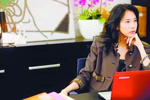 设计师点评杜拉拉升职记徐静蕾名牌穿出土味儿
