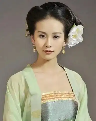 那时惊艳到我们的古风美女刘诗诗篇