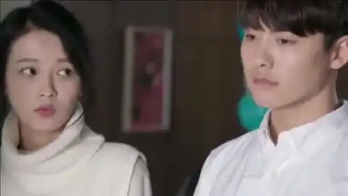 凉生我们可不可以不忧伤未央推了一下姜生,姜生住院了