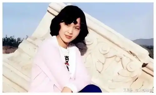 你没见过的87版红楼梦演员素颜照,最后一张估计认不出来