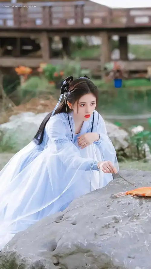 精美图集鞠婧祎好像贵族小公主呀
