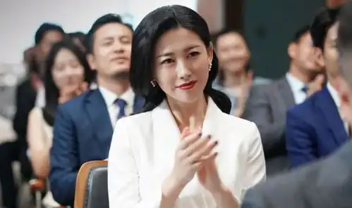 斗罗大陆真人版新剧照流出,朱珠出演比比东,道具都很逼真
