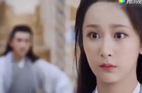 香蜜沉沉烬如霜锦觅被老鼠惊吓的现出原型,天帝和水神看呆了
