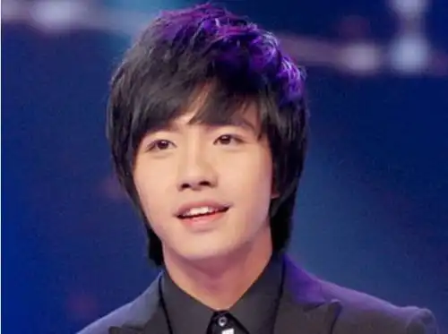 俞灏明发文回应王爷真的是我演的,竟没认出来让人哭笑不得