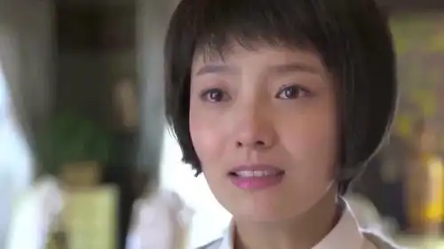 穷姑娘去大公司面试,没想到总裁竟是死去的哥哥,瞬间泪崩