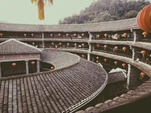 花木兰是烂片,但误读中国文化不是它的原罪