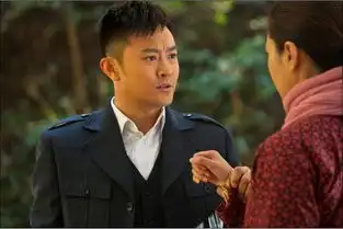 印小天冒枪林弹雨谱写凄美战地恋曲