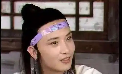 侯长荣曾被称为红楼梦剧组第一美男,今60岁搭戏海清再次翻红