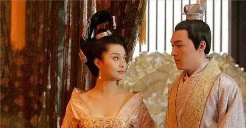 杨玉环有多美唐玄宗痴迷,安禄山拜倒,容貌复原后让专家震惊
