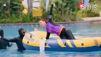 官宣赵丽颖和冯绍峰已结婚,我们还是好好练瑜伽吧
