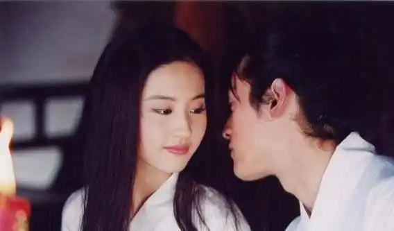 当年出演金粉世家的几位年轻演员,如今只有三位还活跃在演艺圈
