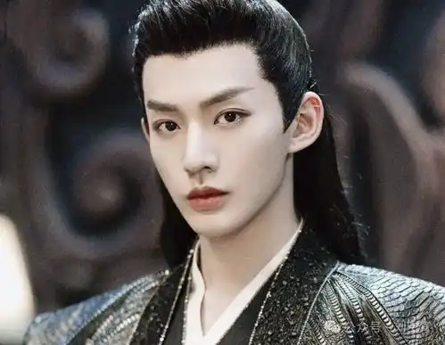 他现在的脸,也太奇怪了
