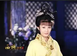 西施邬靖靖初试啼声美貌靓声同受关注
