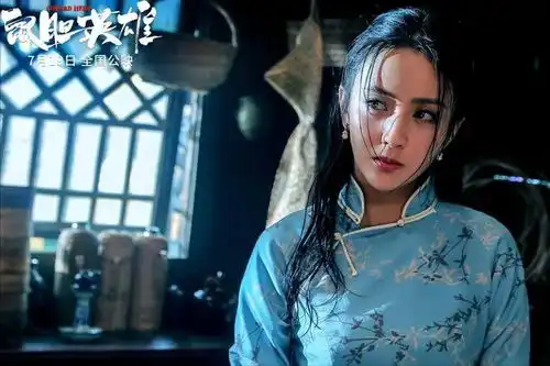 善恶到头终有报40岁离婚不分家的佟丽娅,已走上了另一条路