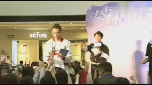 新流星花园f4现身广州见面会,王鹤棣大秀土味情话