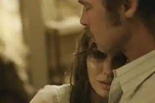 朱莉皮特新片被定限制级在海边11月上映
