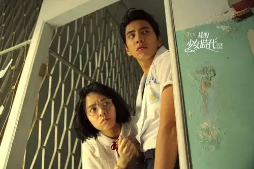 10位主演破亿电影的演员许光汉今年2部都破亿,王净也2部,他5部全都冲破亿好狂