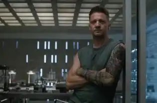 复联4红骷髅为什么叫鹰眼伊迪斯之子,钢铁侠成鹰眼引路人