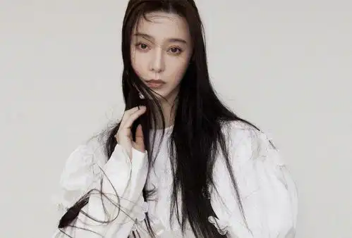 范冰冰转发11年前剧照,角色与本人命运相似,经历低谷复出路难走