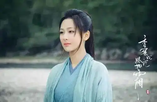 袁泉眼睛里有星星,美得像精灵,别人这个发型估计就是流浪汉了