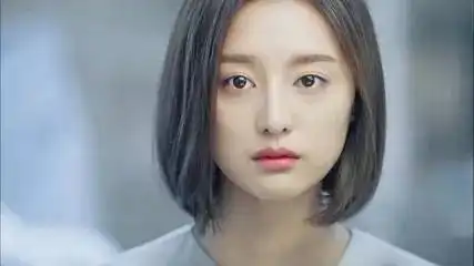 对不起,剪短发也能美出好几条街
