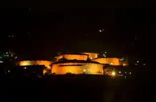 跟着大鱼海棠,走进福建土楼
