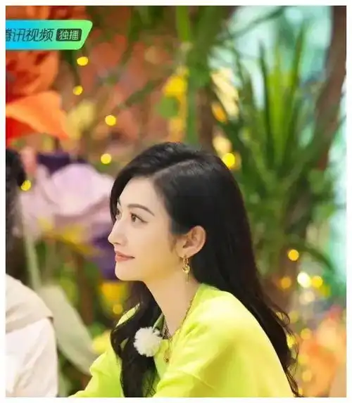 孙俪插足景甜开撕资本周也移情别恋侯明昊宋茜前男友和好
