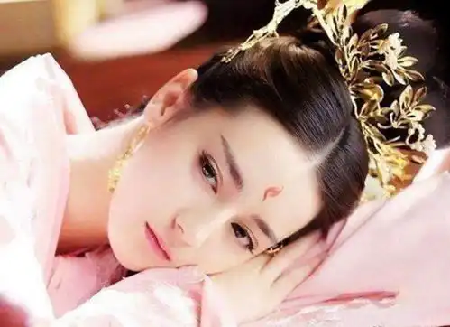 春宵一刻值千金后半句是什么更具诗情画意,但一般人都不知道
