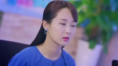 大嫁风尚领导找杨紫办事,竟是让她帮忙追人,真会利用职权啊