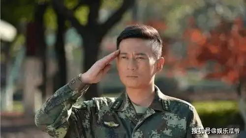 他跑龙套15年,因我是特种兵走红,李幼斌对其赞不绝口
