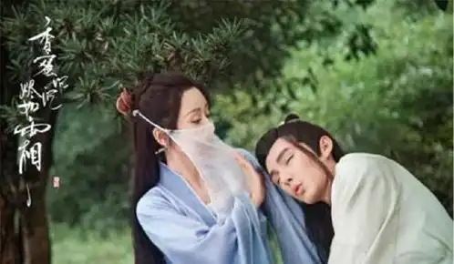 香蜜风神继母给锦觅做鲜花饼,对锦觅视如己出
