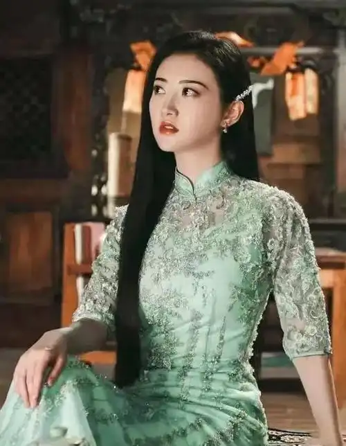 景甜这次饰演司藤太美,深入人心
