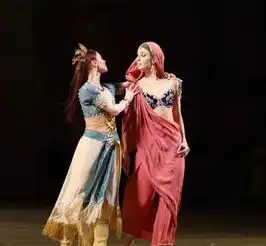 这样的天鹅湖,你也许从未见过
