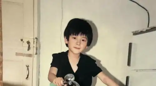 3位男神的童年照被疯传,徐海乔令人惊艳,最服马天宇的盛世美颜